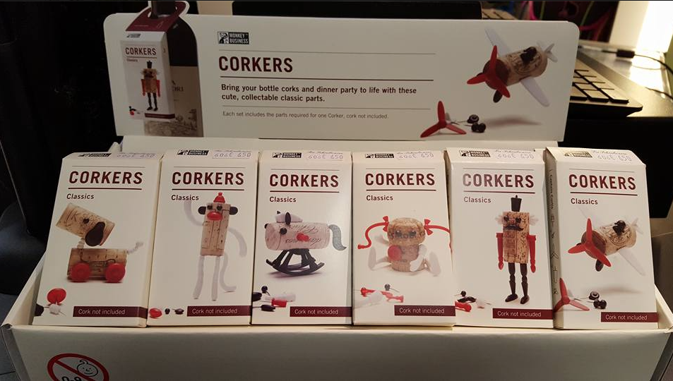 m6米乐在线（集团）科技有限公司 - 附件|饰品|办公家具|设计师家具|Corkers经典玩偶