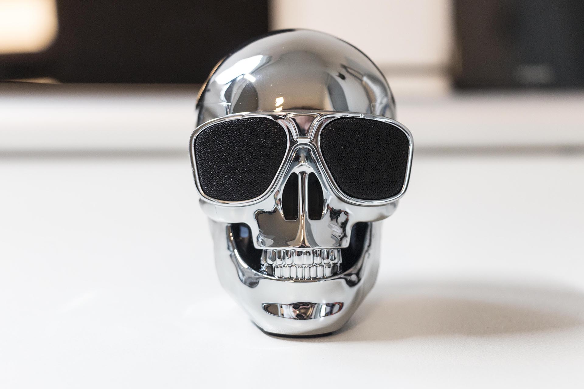 m6米乐在线（集团）科技有限公司 - 附件|饰品|办公家具|设计师家具|AeroSkull Nano音箱
