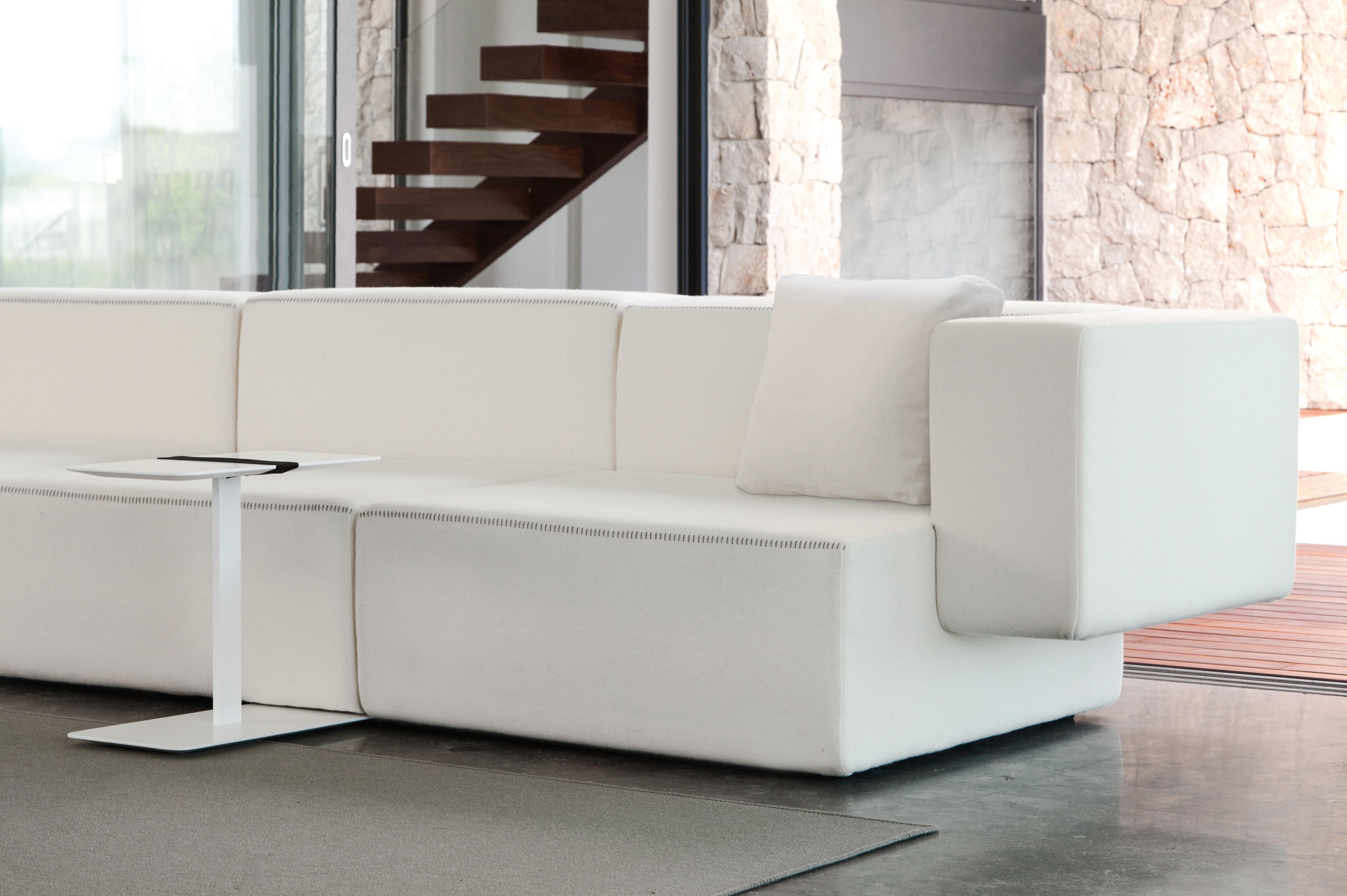 m6米乐在线（集团）科技有限公司 - 坐具|沙发|办公家具|设计师家具|Step sofa 沙发