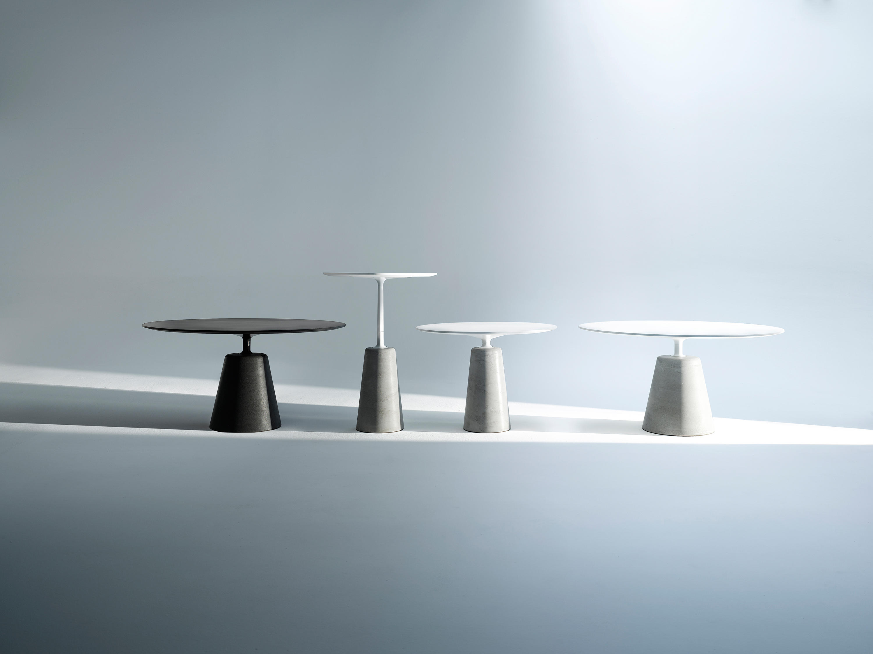 m6米乐在线（集团）科技有限公司 - 桌几|餐桌|办公家具|设计师家具|ROCK TABLE 餐桌/咖啡桌