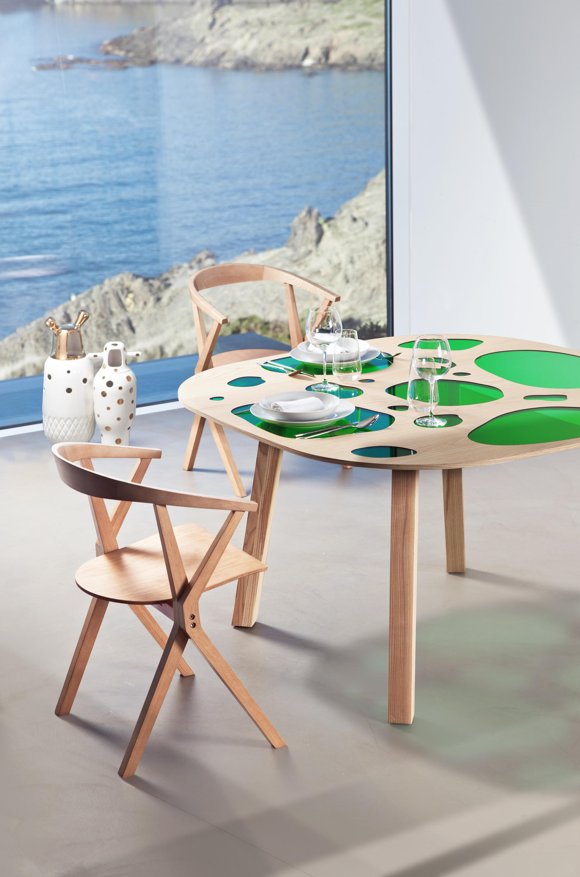 m6米乐在线（集团）科技有限公司 - 桌几|餐桌|办公家具|设计师家具|Aquario Table 餐台